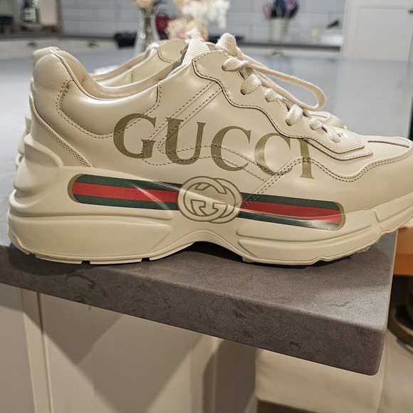 Gucci Shoes - Gucci Off-White Sneakers with Signature Stripe